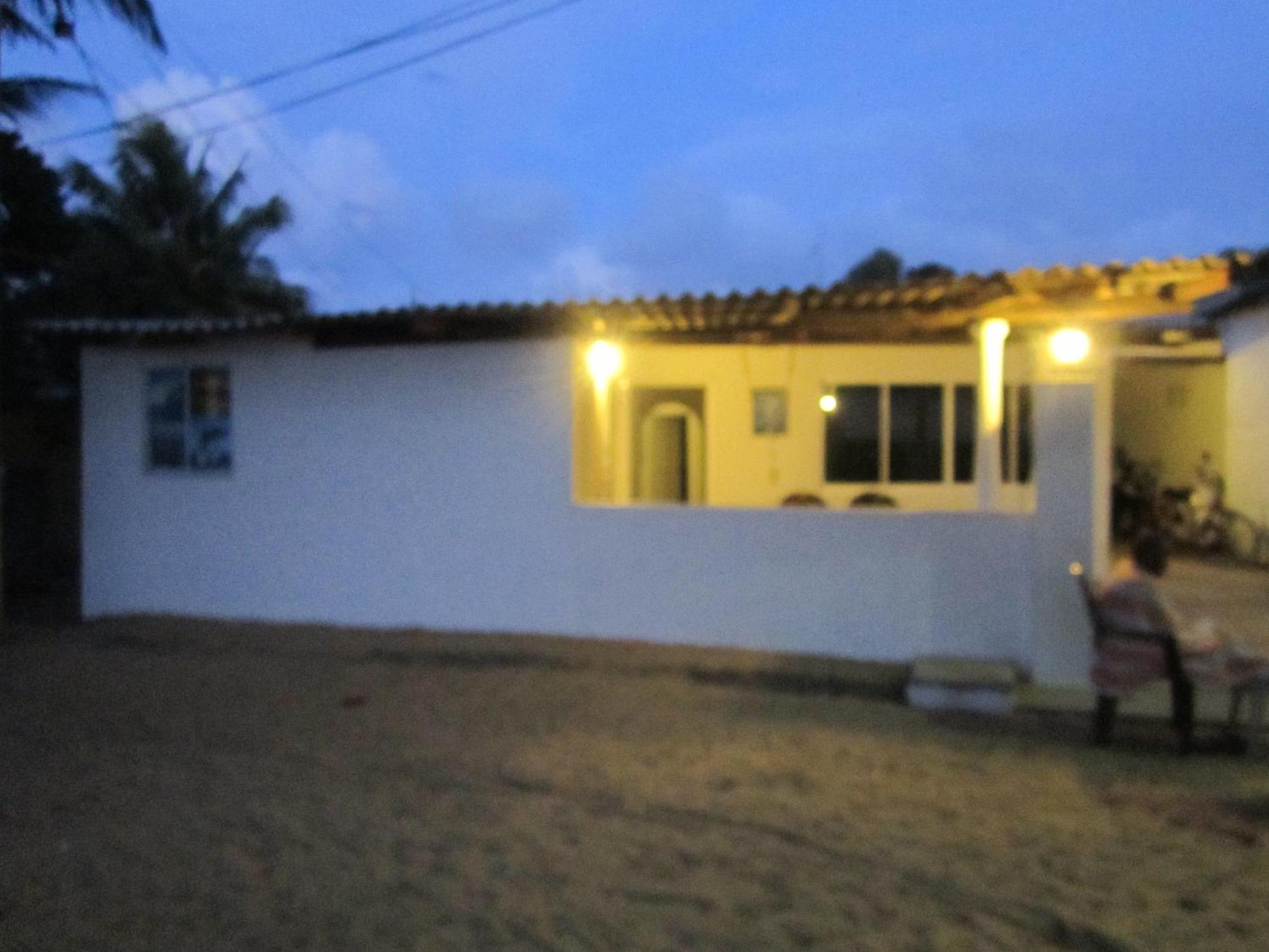 Anicia Beach House Negombo Eksteriør bilde