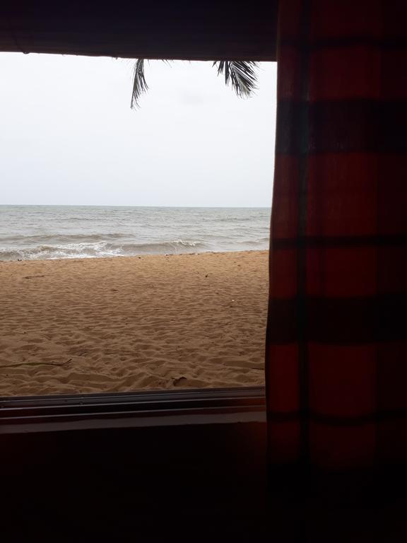 Anicia Beach House Negombo Eksteriør bilde